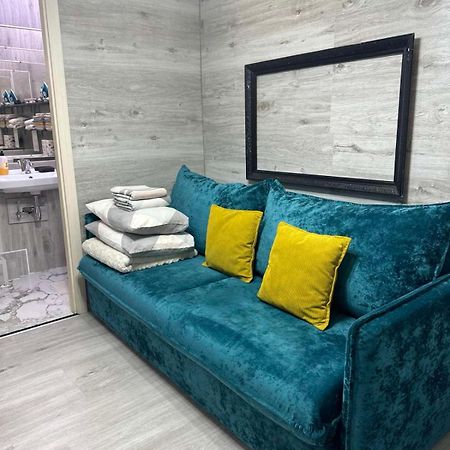 Cozy Good Apartment Chişinǎu Buitenkant foto