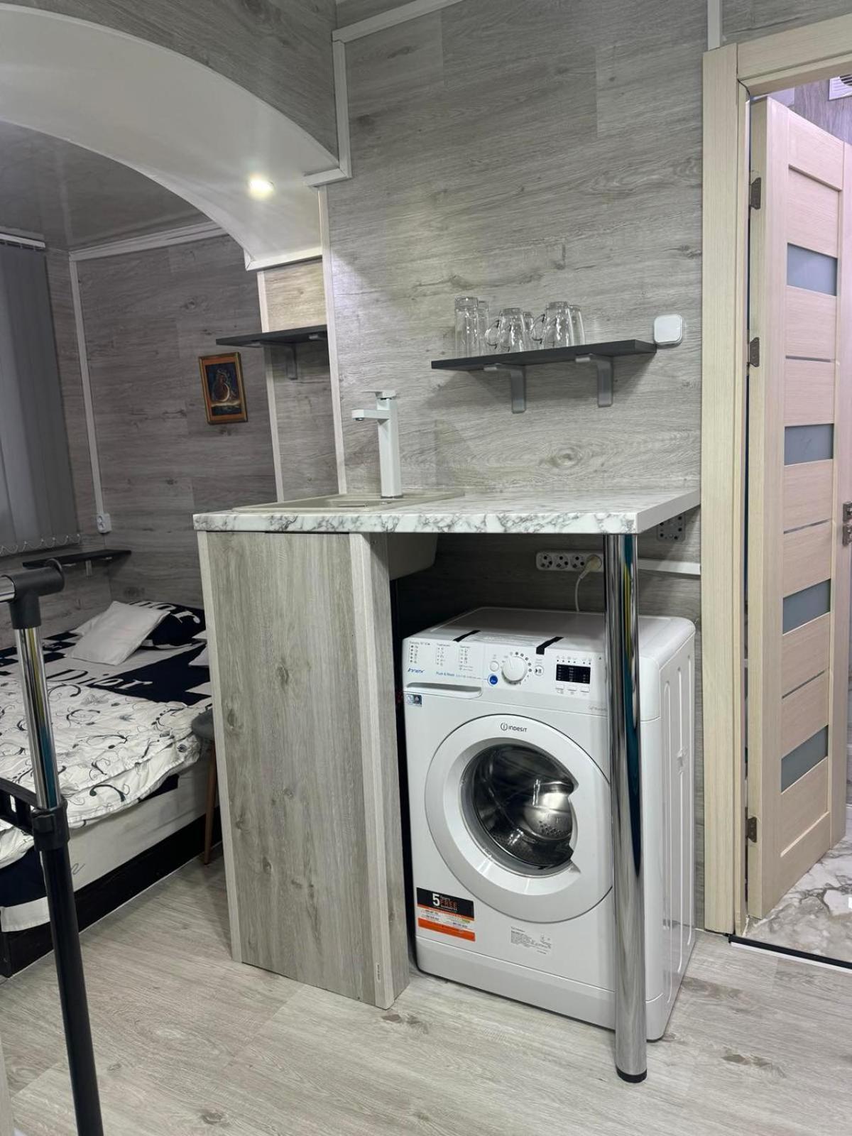 Cozy Good Apartment Chişinǎu Buitenkant foto