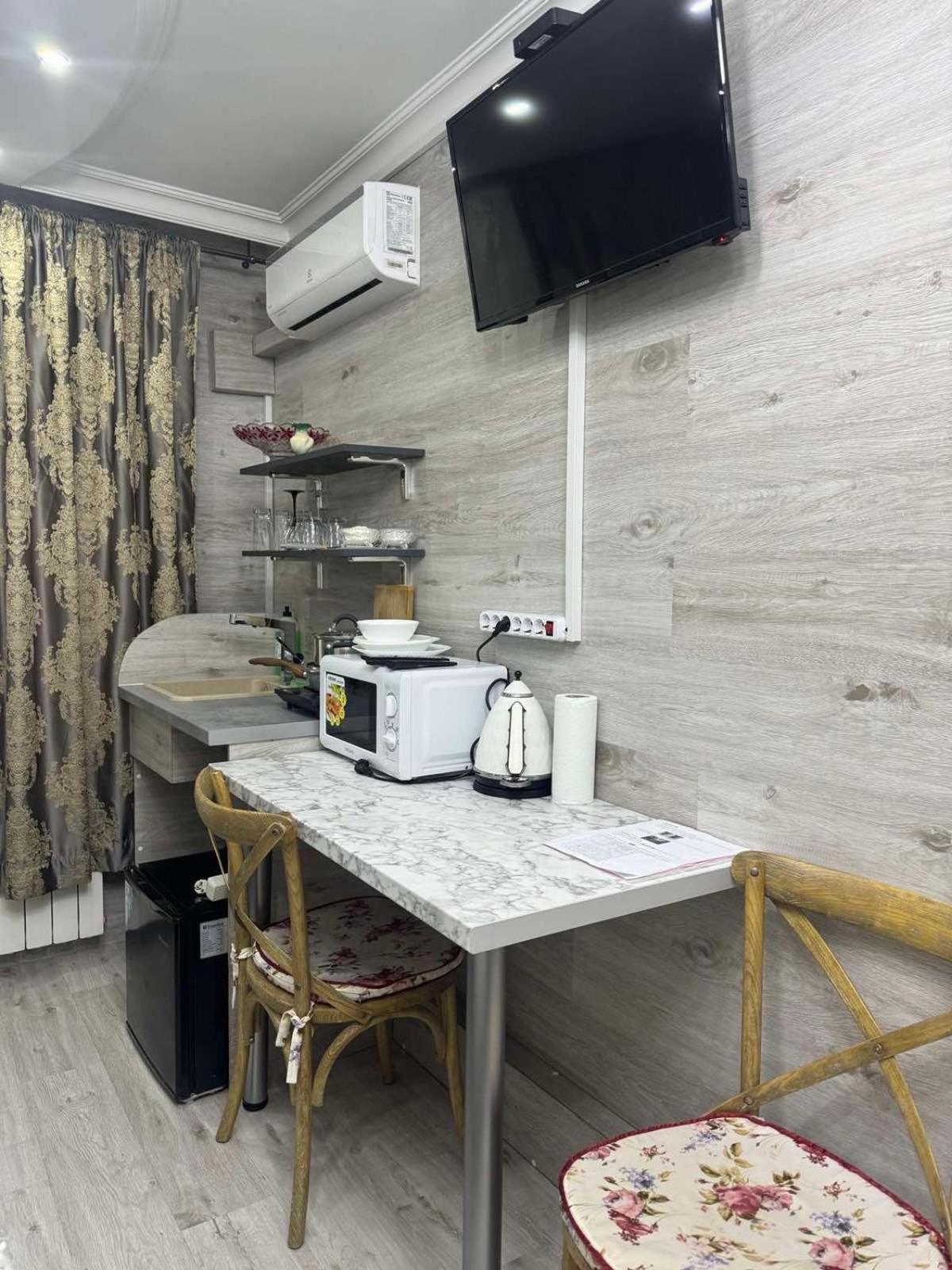 Cozy Good Apartment Chişinǎu Buitenkant foto